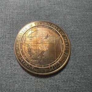 Thomason Medallic Bible coin
